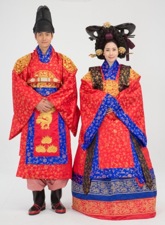 hollyebok-korean-wedding-costume3